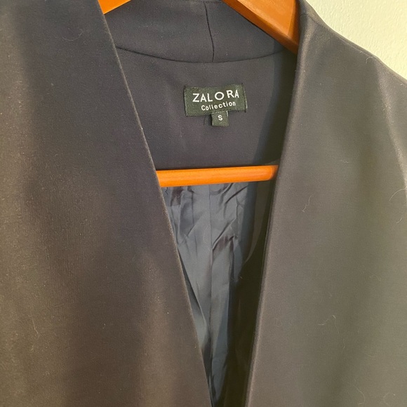 Zalora Collection Blazer in Navy Blue - Picture 3 of 7